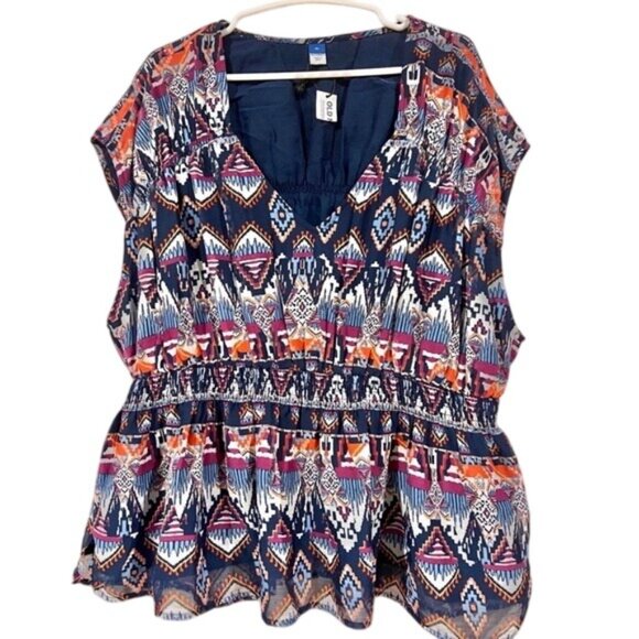 Old Navy Multicolor Aztec Print Blouse Waist Defined With Dolman Sleeve Size XL - Picture 2 of 11